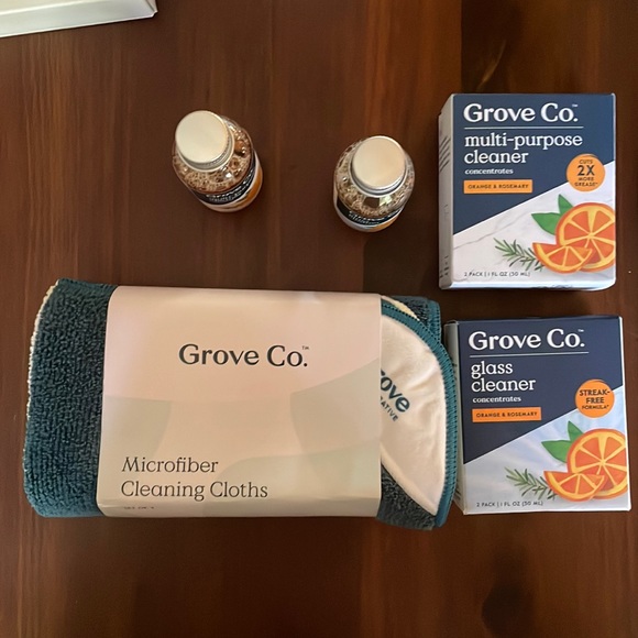 Set of 3 Microfiber Cleaning Cloths by Grove - Picture 2 of 5